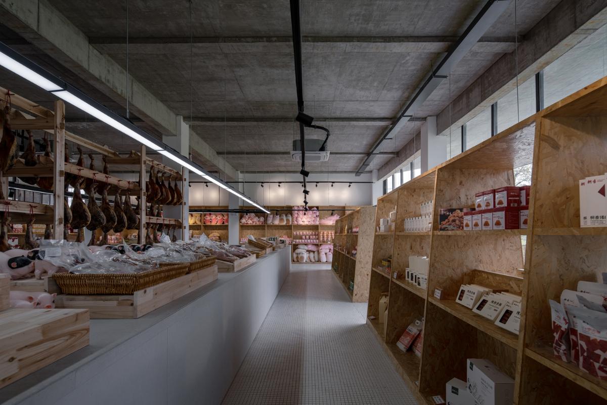 34.紀(jì)念品商店室內(nèi).jpg 34.紀(jì)念品商店室內(nèi).jpg