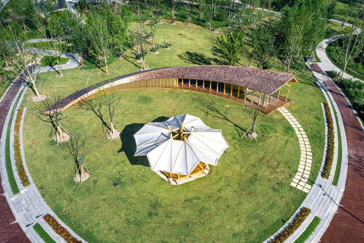 變化型移動(dòng)驛站-梨花亭_戲魚(yú)廊(1)__蘇州昆侖綠建木結(jié)構(gòu)科技股份有限公司.jpg 變化型移動(dòng)驛站-梨花亭_戲魚(yú)廊(1)__蘇州昆侖綠建木結(jié)構(gòu)科技股份有限公司.jpg