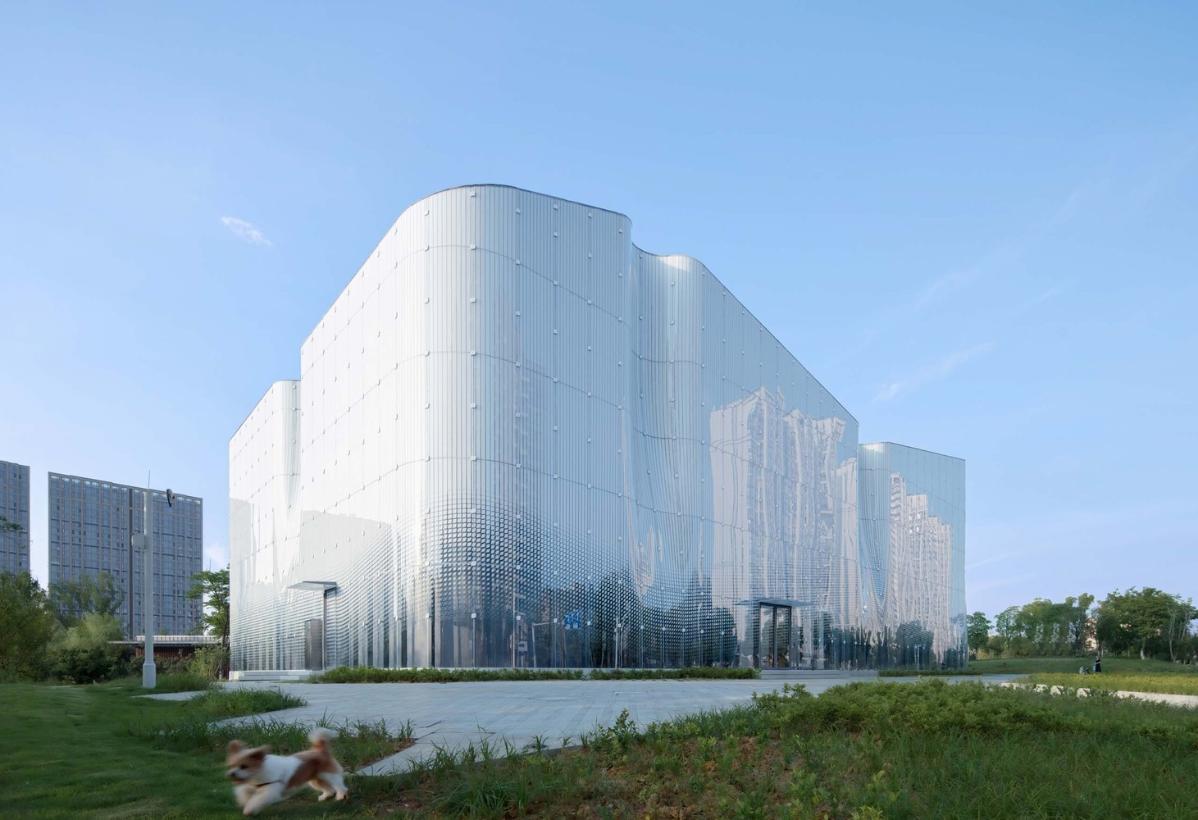 勻質(zhì)、柔和而多變的立面漸變層次，Homogeneous__soft_and_dynamic_facade_?存在建筑.jpg
